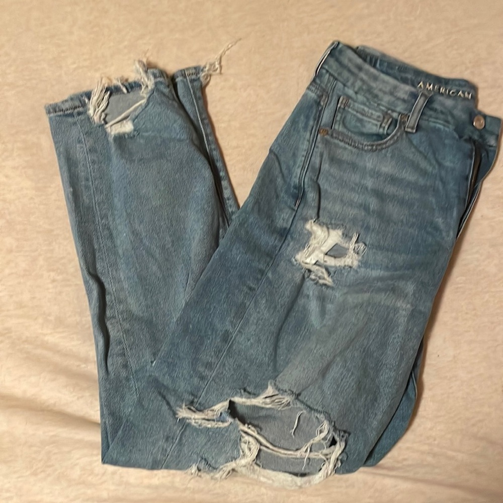 American Eagle Curvy Mom Jeans